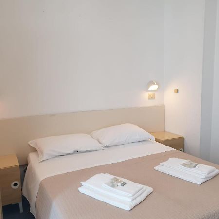 Hotel Baden Baden Rimini Extérieur photo