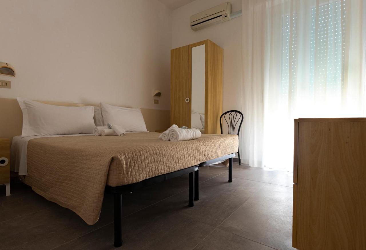 Hotel Baden Baden Rimini Extérieur photo