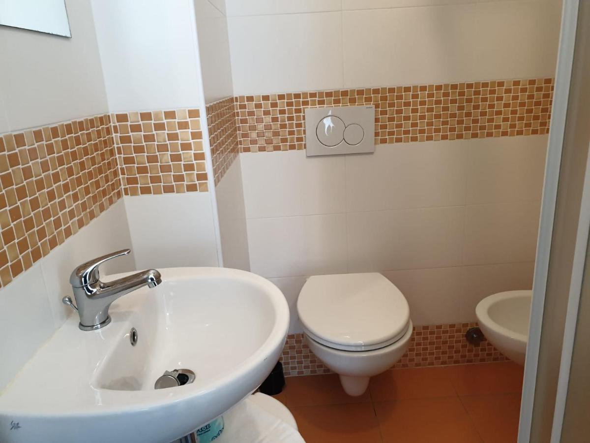 Hotel Baden Baden Rimini Extérieur photo