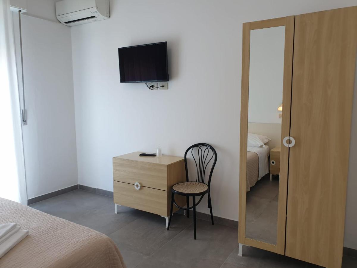 Hotel Baden Baden Rimini Extérieur photo